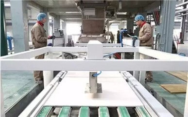探秘高度自動化生產線 卓達集團如何以科技引擎，鑄就全球頂級綠色建筑未來